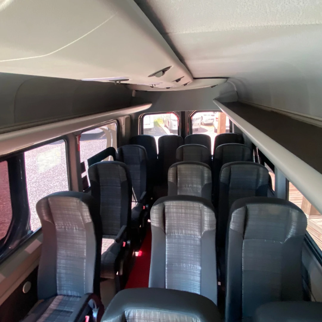 sprinter-515-preta (6)